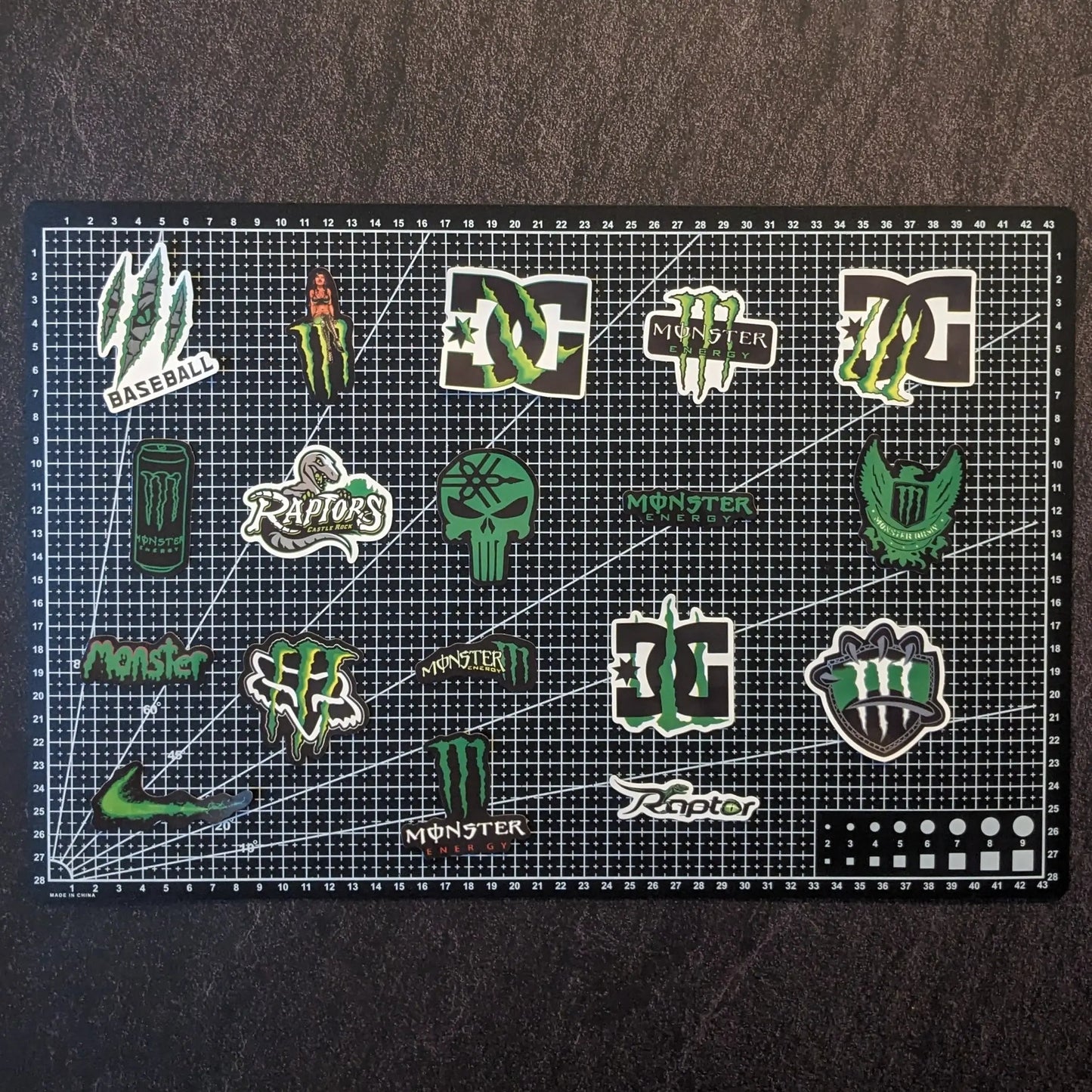 MONSTER PACK | 50 STICKERS StickerWorld