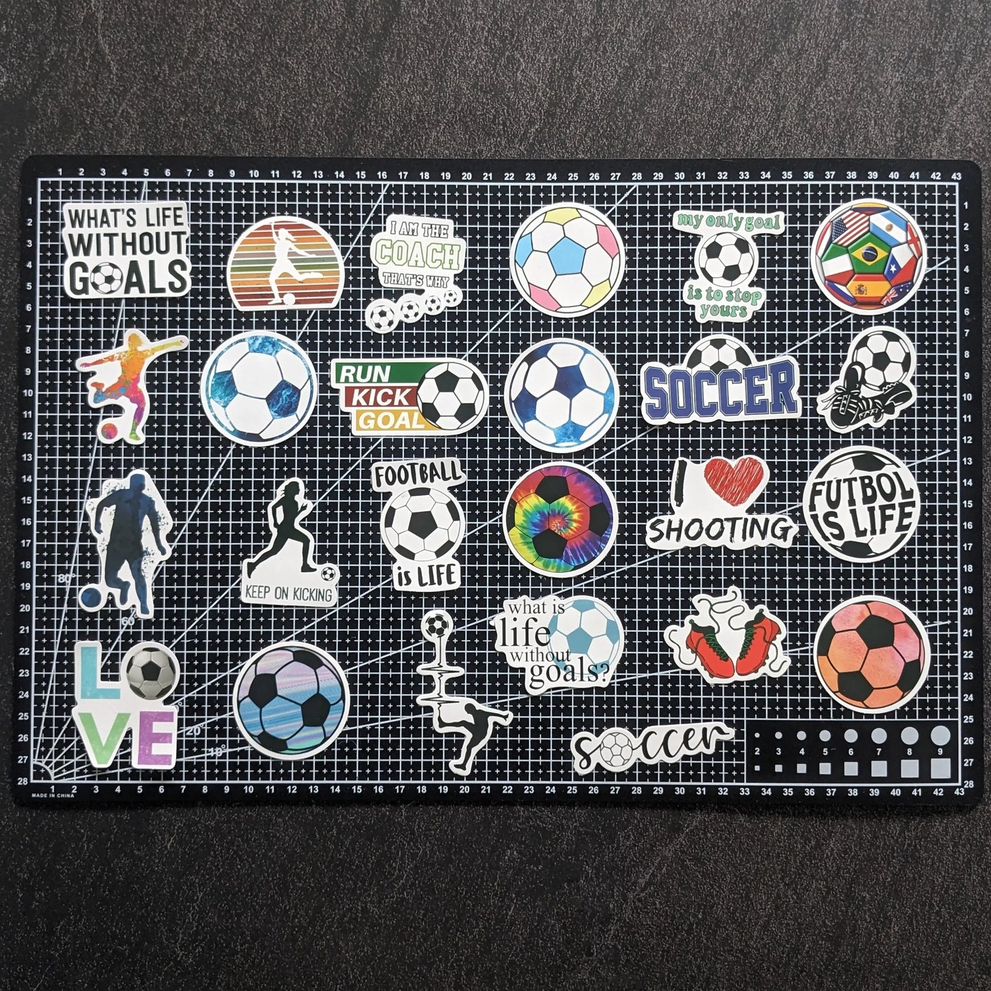 FOOTBALL PACK | 100 STICKERS StickerWorld