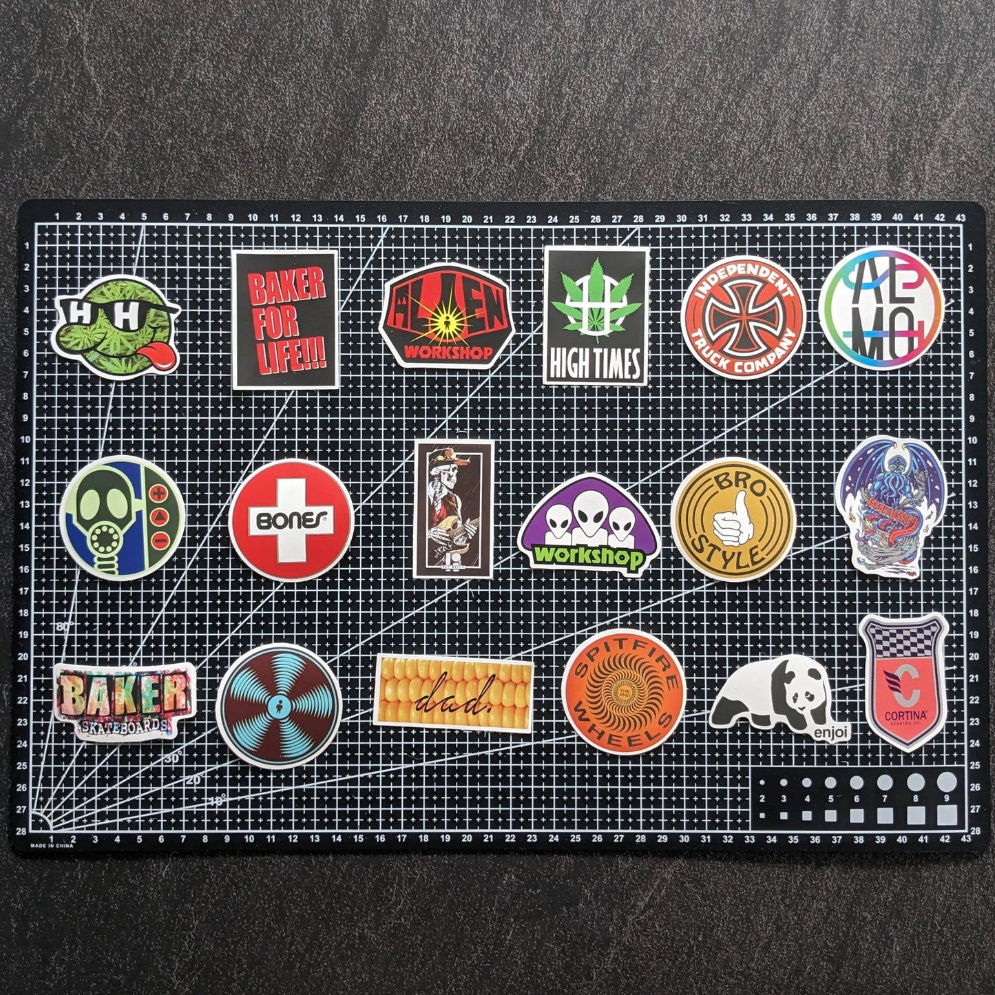 SKATE BRAND PACK | 100 STICKERS StickerWorld