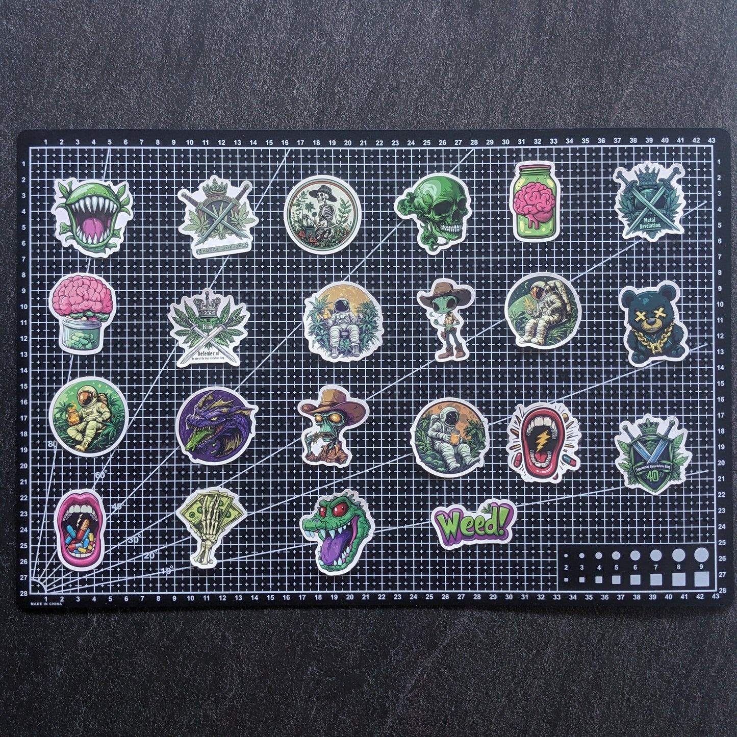 GREEN WEED PACK | 50 STICKERS StickerWorld