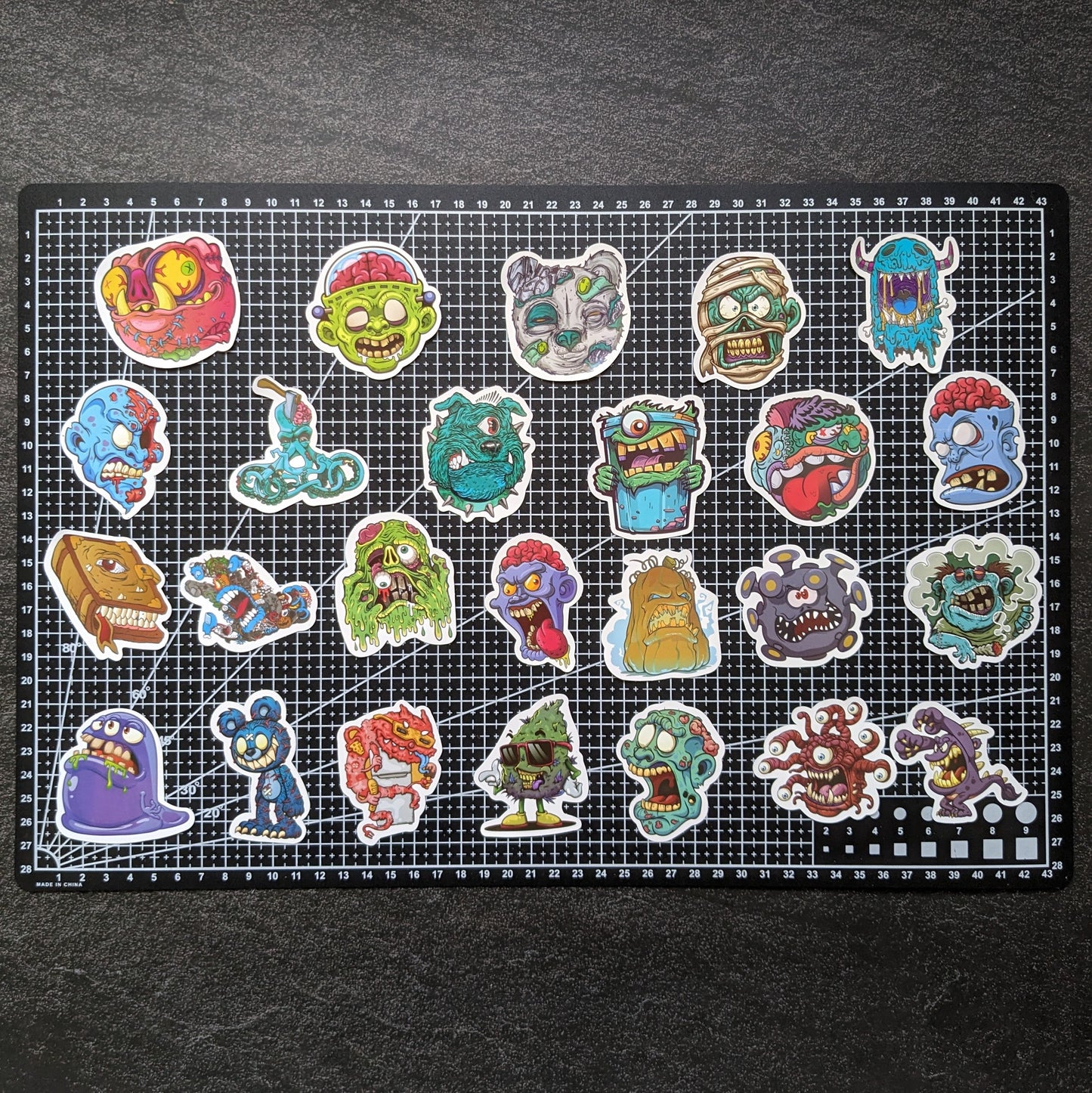UNDEAD PACK | 50 STICKERS StickerWorld